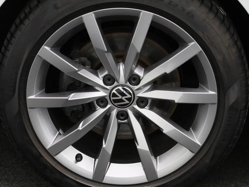 Volkswagen Passat Variant 2.0 TDI Business | TREKHAAK | NAVI uit 2022, foto 14