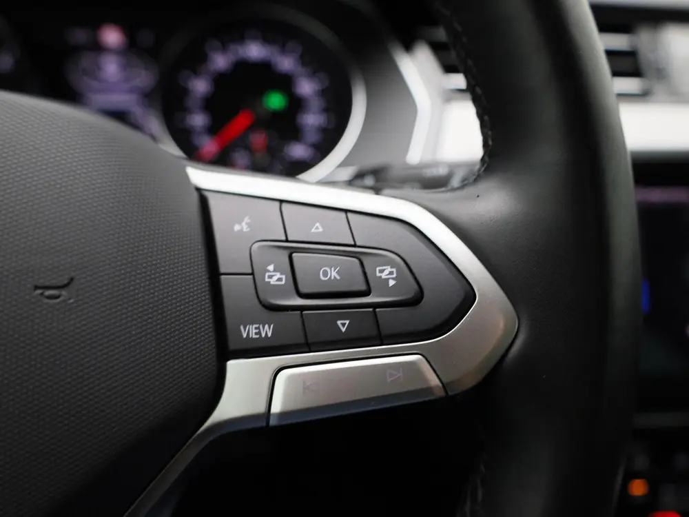 Volkswagen Passat Variant 2.0 TDI Business | TREKHAAK | NAVI uit 2022, foto 17
