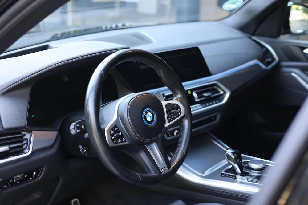 BMW X5 xDrive45e M Sport Panoramadak uit 2022, foto 4