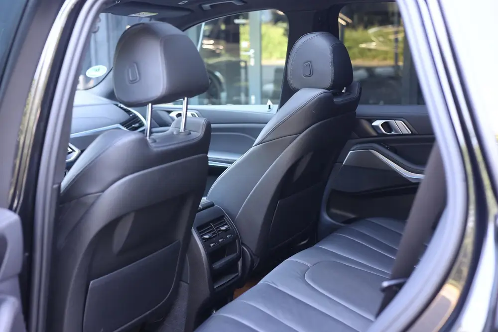 BMW X5 xDrive45e M Sport Panoramadak uit 2022, foto 6
