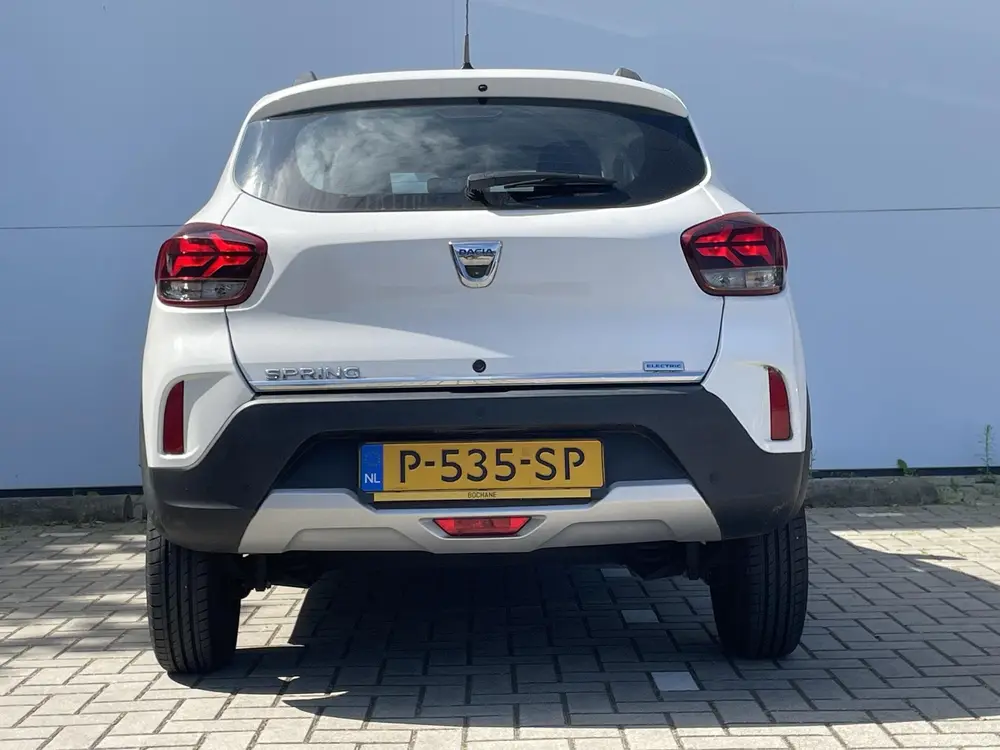 Dacia Spring Comfort Plus (Orange Pack) 27 kWh uit 2022, foto 19