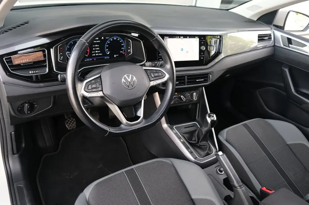 Volkswagen Polo 1.0 TSI Style Facelift Ascot Pano Navi Virtu uit 2022, foto 3