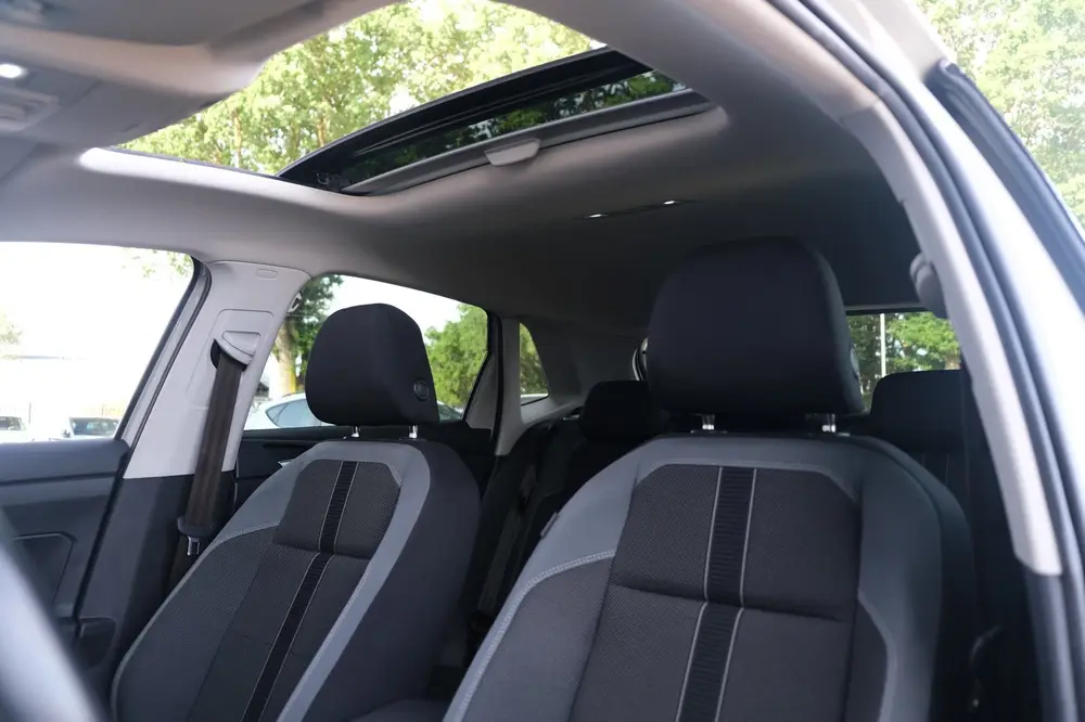 Volkswagen Polo 1.0 TSI Style Facelift Ascot Pano Navi Virtu uit 2022, foto 4