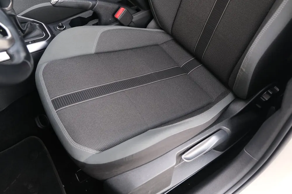 Volkswagen Polo 1.0 TSI Style Facelift Ascot Pano Navi Virtu uit 2022, foto 5