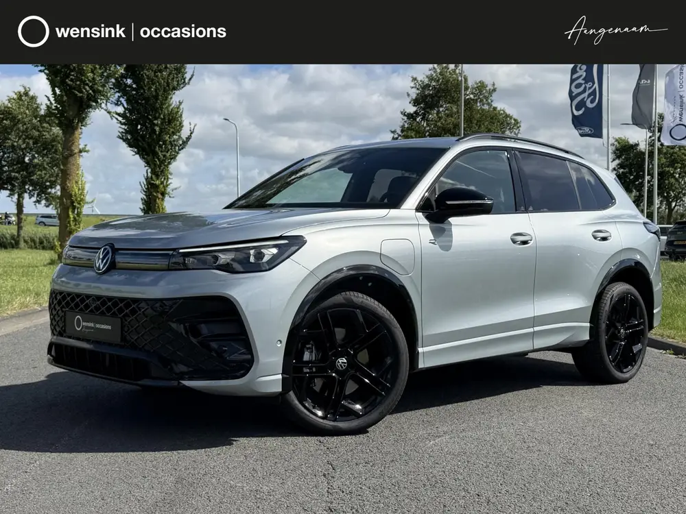 Volkswagen Tiguan 1.5 eHybrid R-Line Edition | Matrix LED | uit 2025
