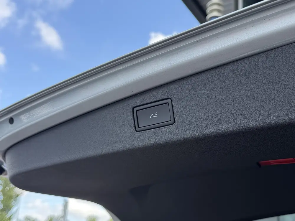 Volkswagen Tiguan 1.5 eHybrid R-Line Edition | Matrix LED | uit 2025, foto 15