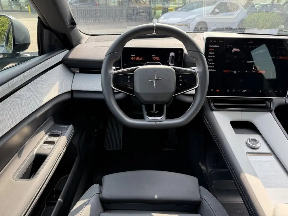 Polestar 4 Long Range Single Motor uit 2024, foto 10