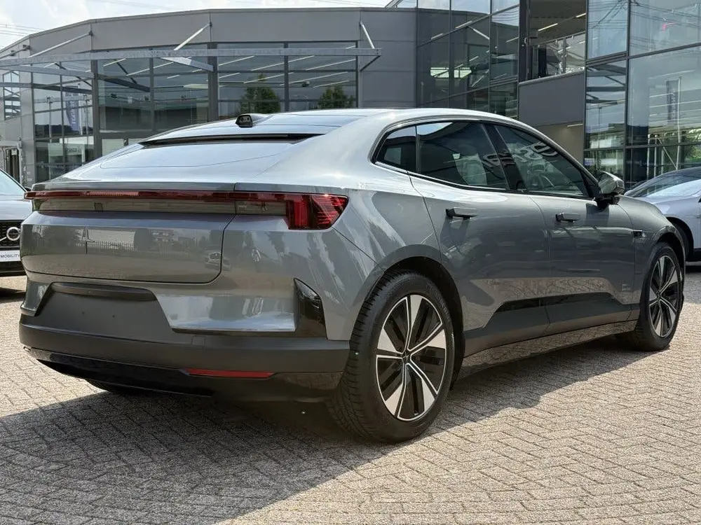 Polestar 4 Long Range Single Motor uit 2024, foto 4