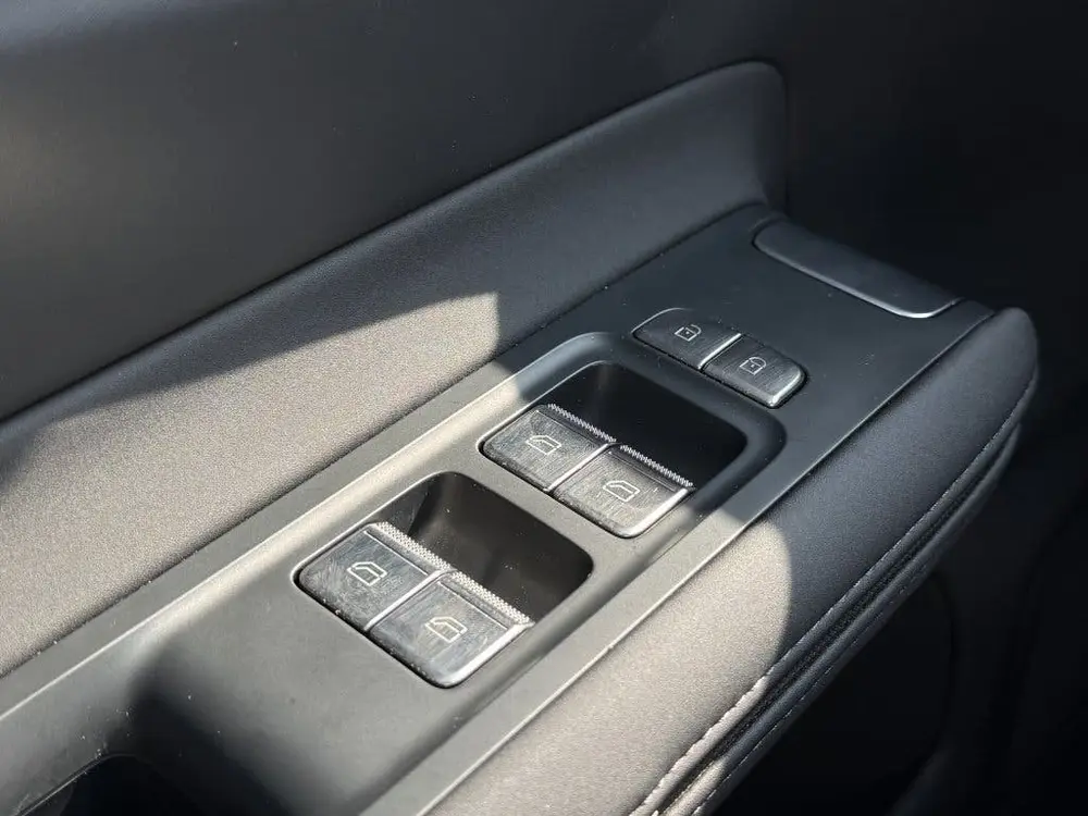 Polestar 4 Long Range Single Motor uit 2024, foto 6