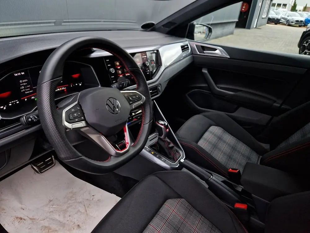 Volkswagen Polo 2.0 TSI GTI DSG /IQ Drive /IQ Light /Drivers uit 2024, foto 6