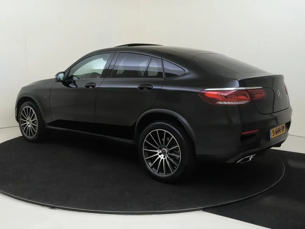 Mercedes-Benz GLC GLC-klasse Coupé 300e 4MATIC Business Solu uit 2021, foto 3
