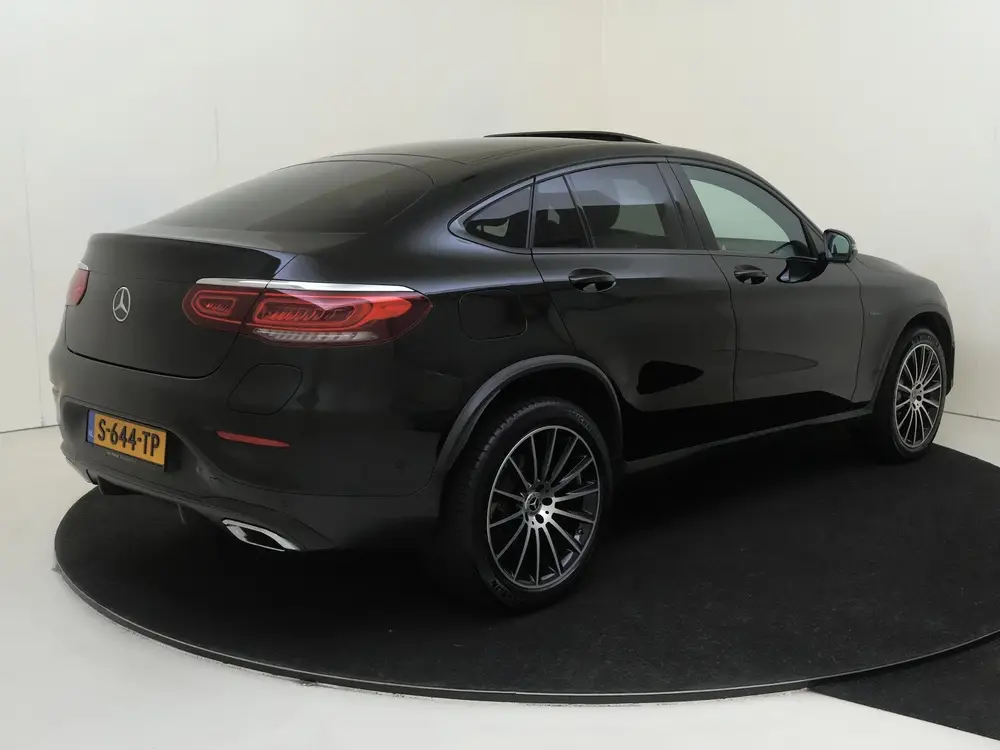 Mercedes-Benz GLC GLC-klasse Coupé 300e 4MATIC Business Solu uit 2021, foto 4