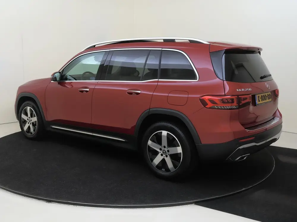 Mercedes-Benz GLB 250 Premium Plus uit 2020, foto 3