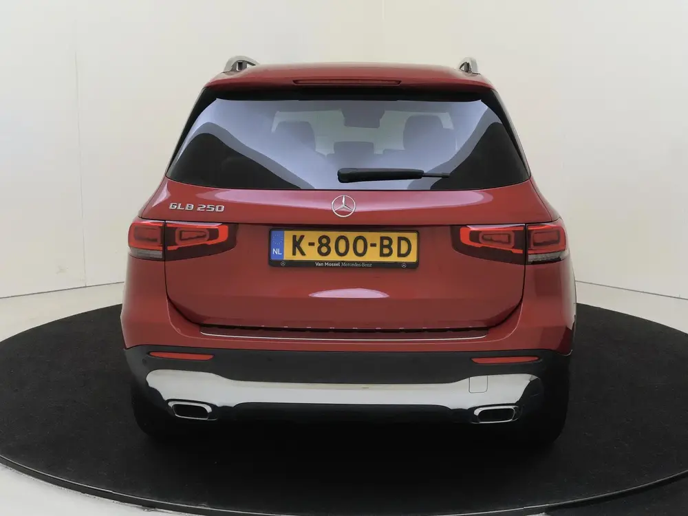 Mercedes-Benz GLB 250 Premium Plus uit 2020, foto 7