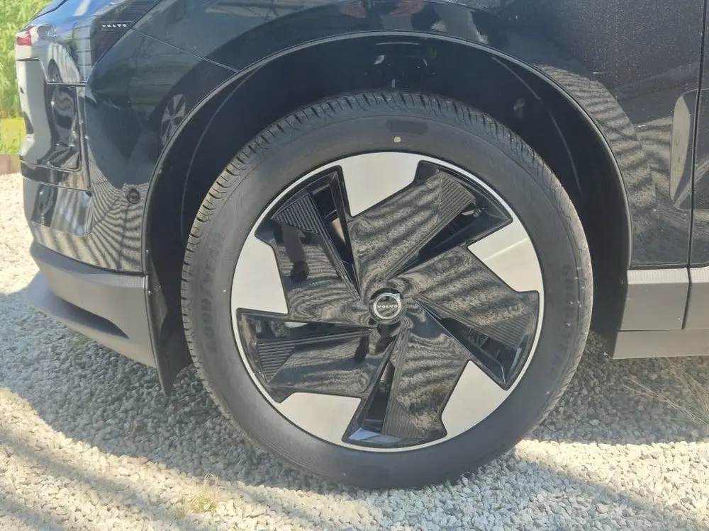 Volvo EX30 P5 Long Range 69kWh uit 2026, foto 6