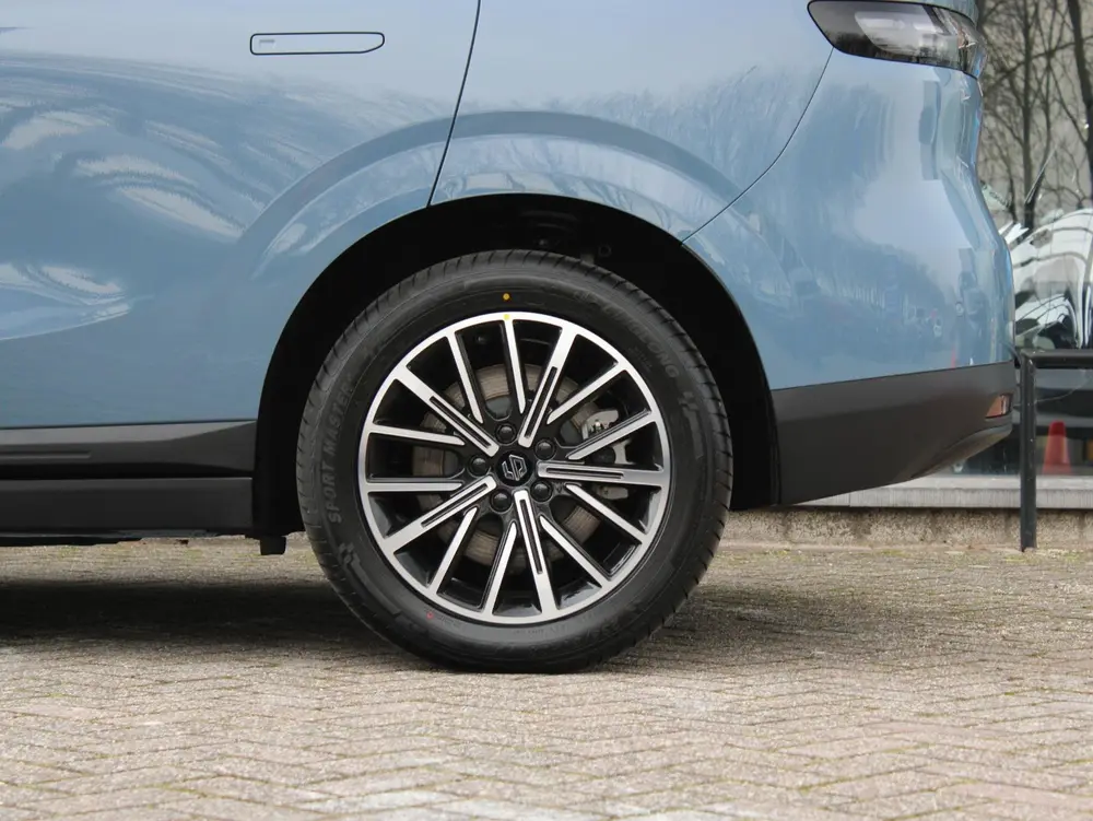 Leapmotor B10 Design Hybrid EV 18.8 kWh VOORRAAD KORTING uit 2026, foto 11
