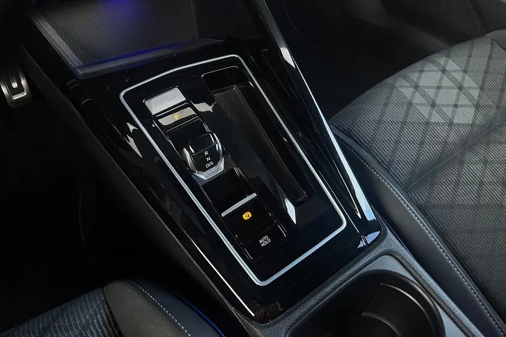 Volkswagen Golf 1.5 eTSI R-Line Edition | MATRIX | ADAPTIVE uit 2024, foto 11