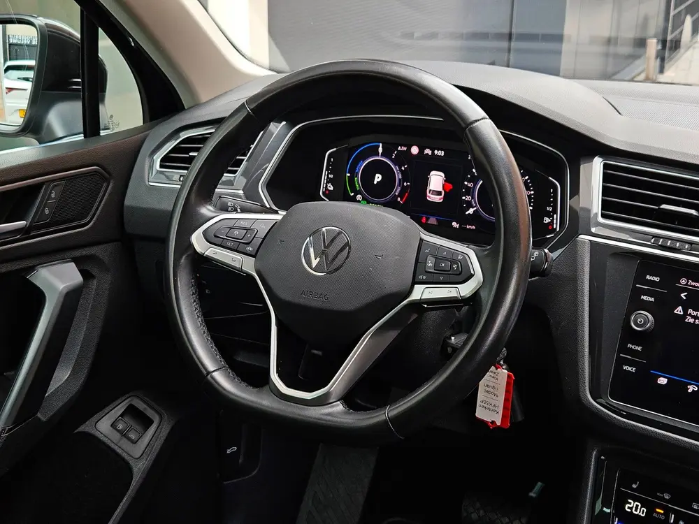Volkswagen Tiguan 1.4 TSI eHybrid Business+ Carplay Camera uit 2021, foto 17