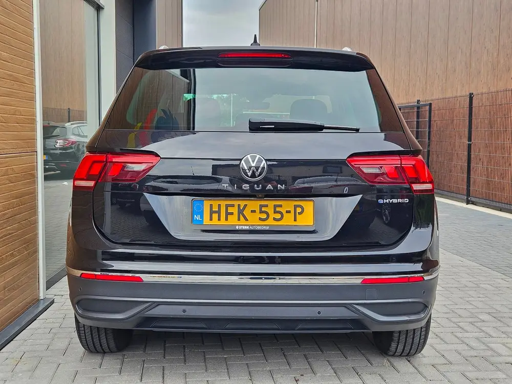 Volkswagen Tiguan 1.4 TSI eHybrid Business+ Carplay Camera uit 2021, foto 4