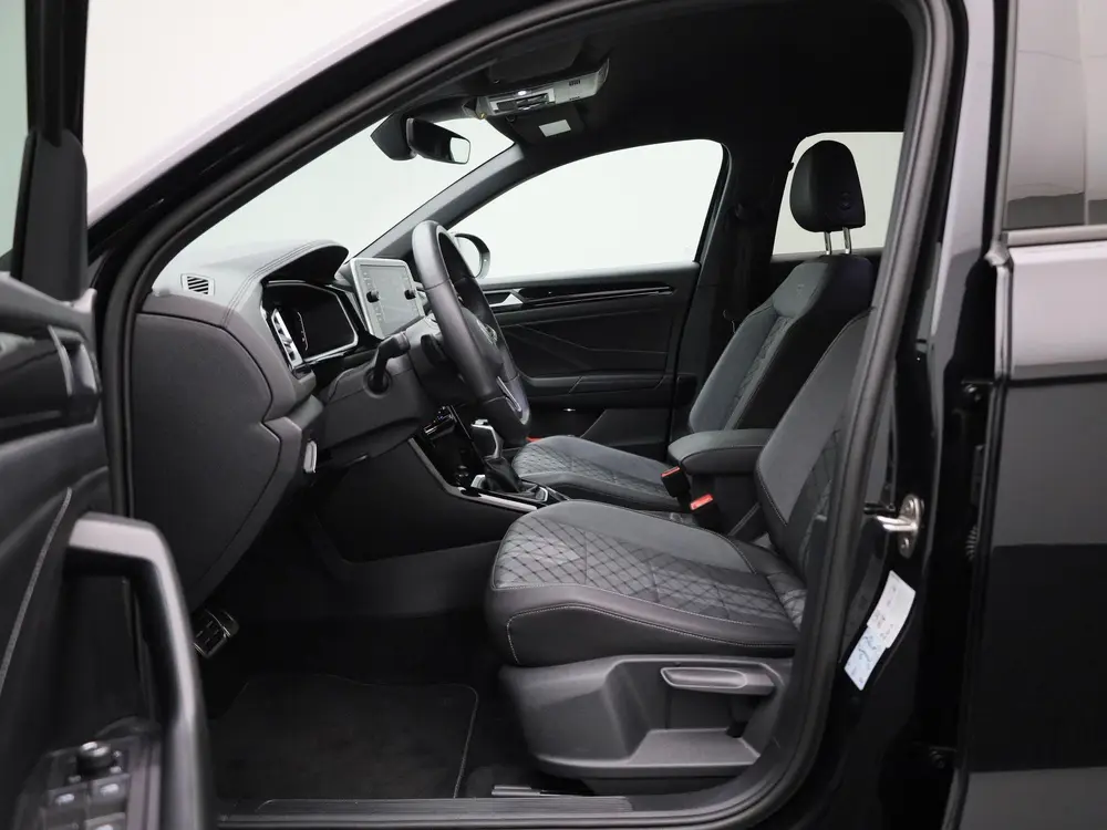 Volkswagen T-Roc 1.5 TSI R-Line Edition | Automaat | Navigat uit 2025, foto 11