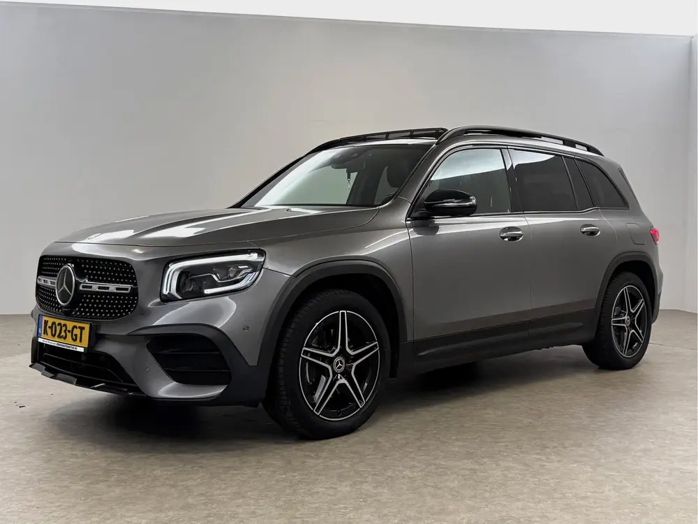 Mercedes-Benz GLB 200 AMG 7p. uit 2021, foto 6