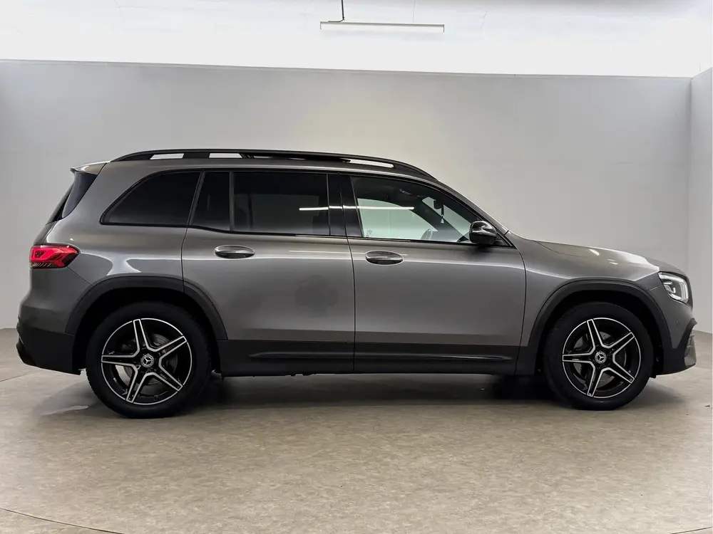 Mercedes-Benz GLB 200 AMG 7p. uit 2021, foto 9