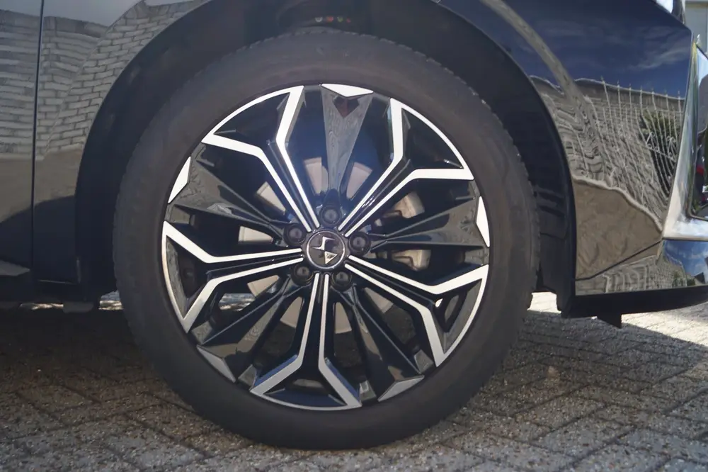 DS Automobiles DS 4 DS 4 1.2 PureTech Rivoli Autom Leder Sport uit 2022, foto 11