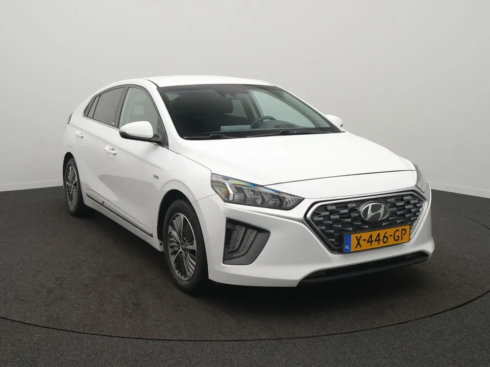 Hyundai IONIQ 1.6 GDi PHEV Comfort uit 2020, foto 2