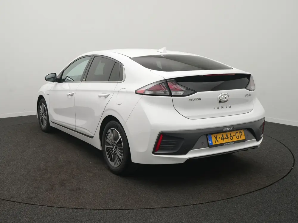 Hyundai IONIQ 1.6 GDi PHEV Comfort uit 2020, foto 3