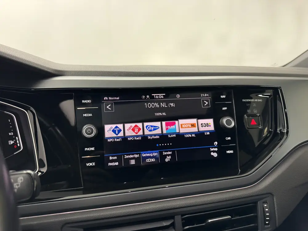 Volkswagen Polo 1.0 TSI R-Line / Pano / IQ-light / Virtual / uit 2022, foto 5