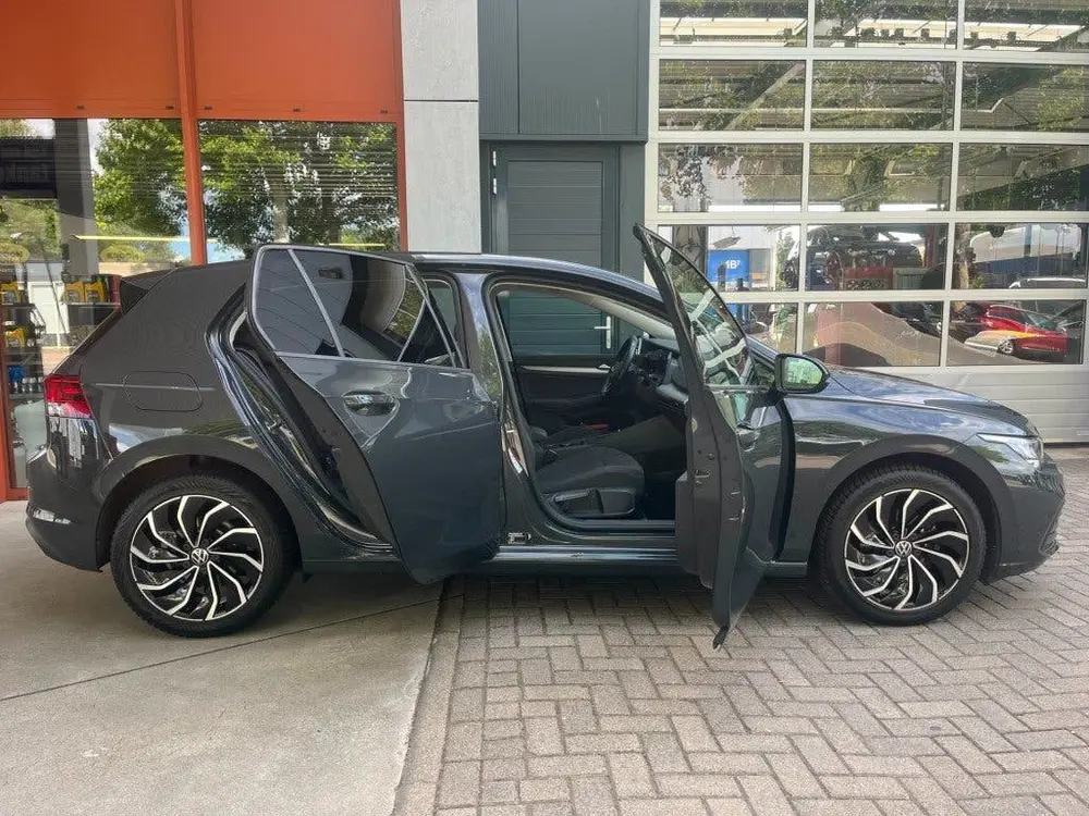 Volkswagen Golf 1.0 ETSI LIFE uit 2024, foto 3