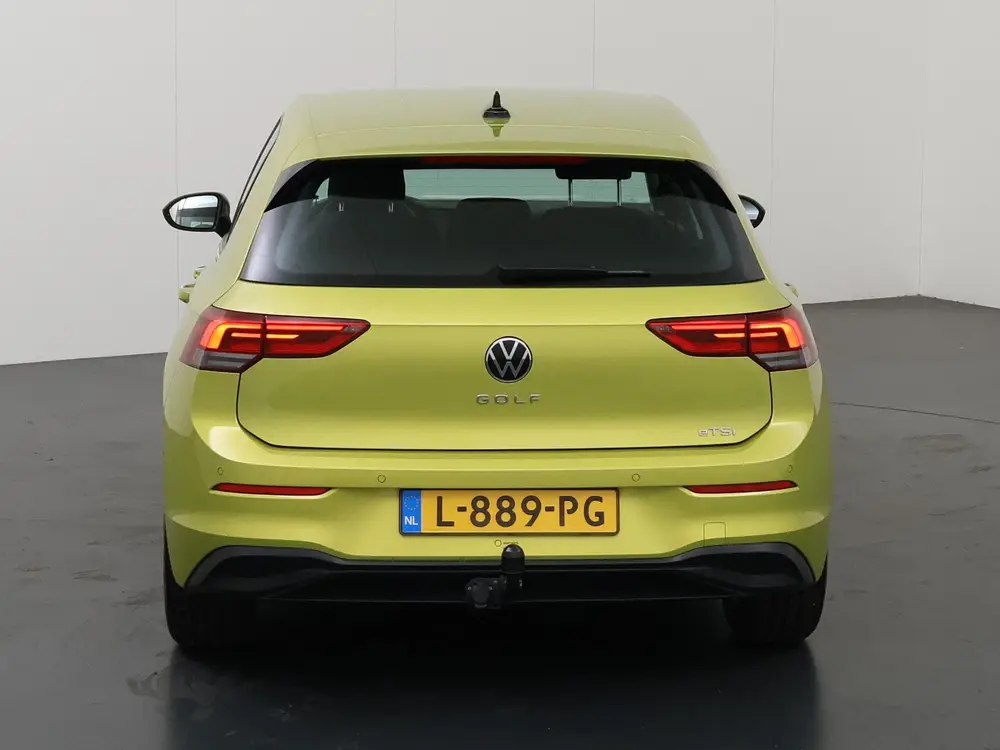 Volkswagen Golf 1.0 eTSI Life | Trekhaak | Navigatie | Cruis uit 2021, foto 4
