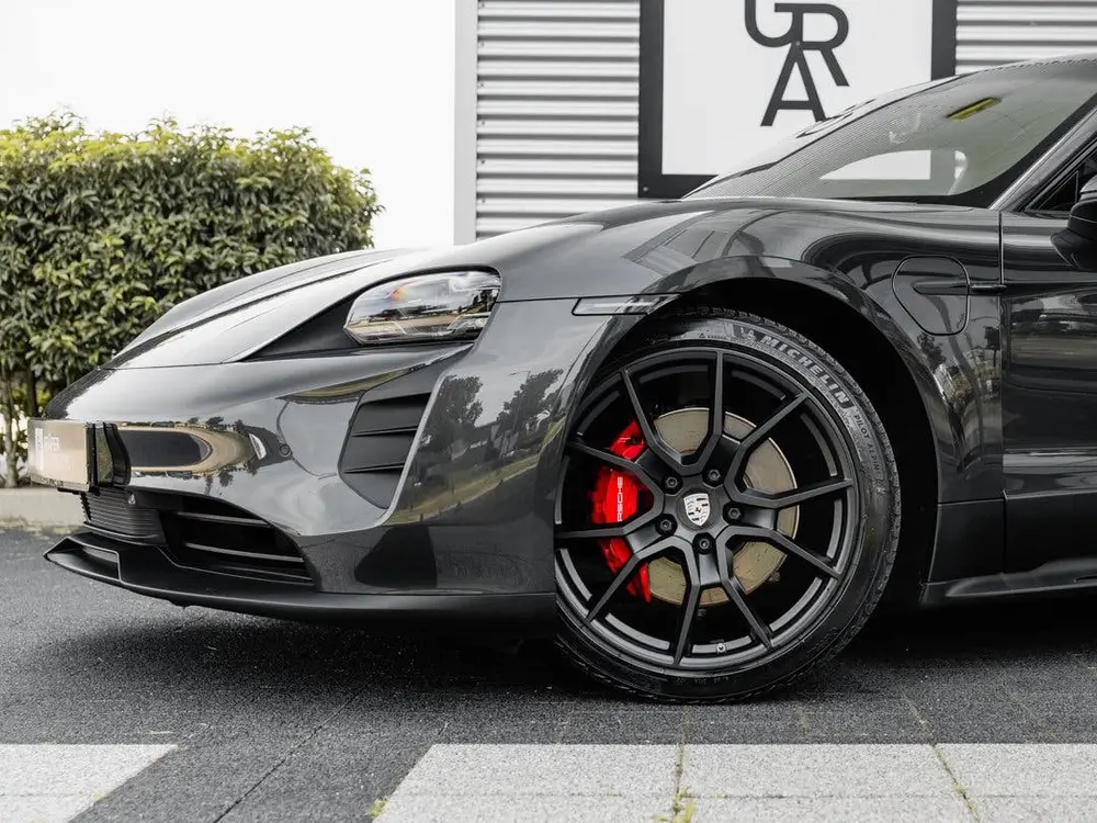 Porsche Taycan 4S Performance 93 kWh uit 2020, foto 3