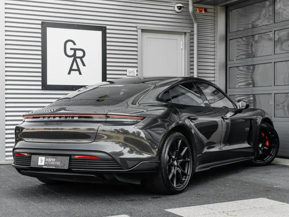 Porsche Taycan 4S Performance 93 kWh uit 2020, foto 4