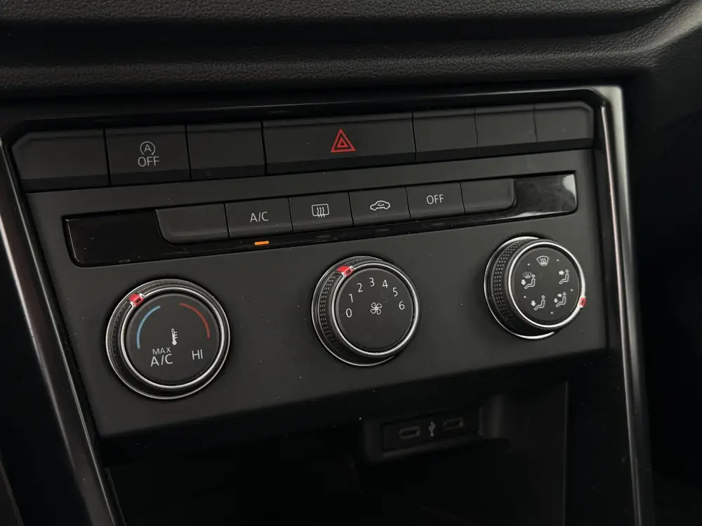 Volkswagen T-Roc 1.0TSI 115pk Life App-Connect/NAV uit 2020, foto 11
