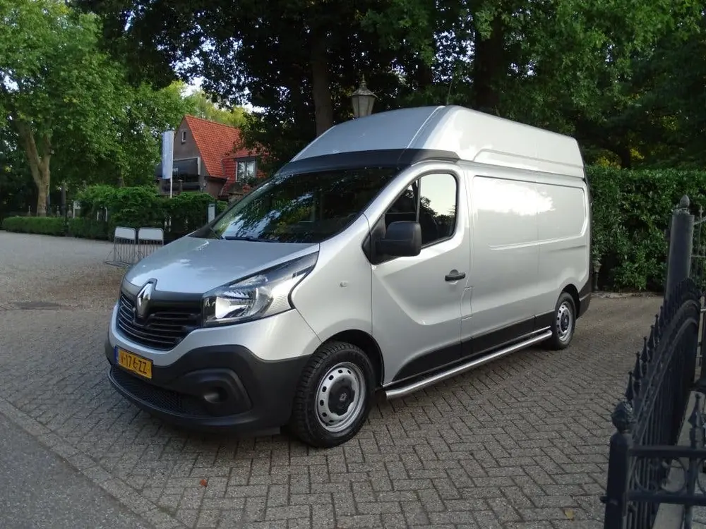 Renault Trafic 1.6 dCi T29L2H2ComEn CAMERA NAVI 3 ZIT 1e uit 2019, foto 2
