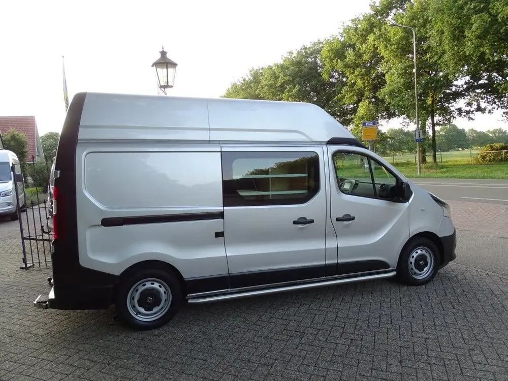Renault Trafic 1.6 dCi T29L2H2ComEn CAMERA NAVI 3 ZIT 1e uit 2019, foto 5