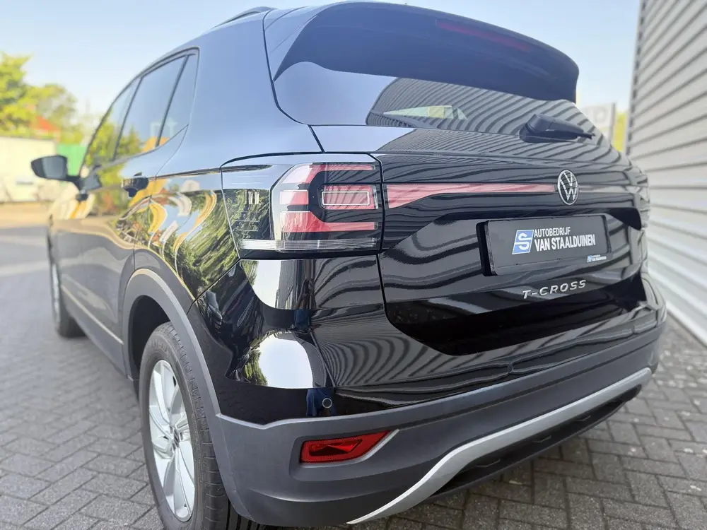 Volkswagen T-Cross 1.0 110pk TSI Style | Parkeersensoren voo uit 2023, foto 11