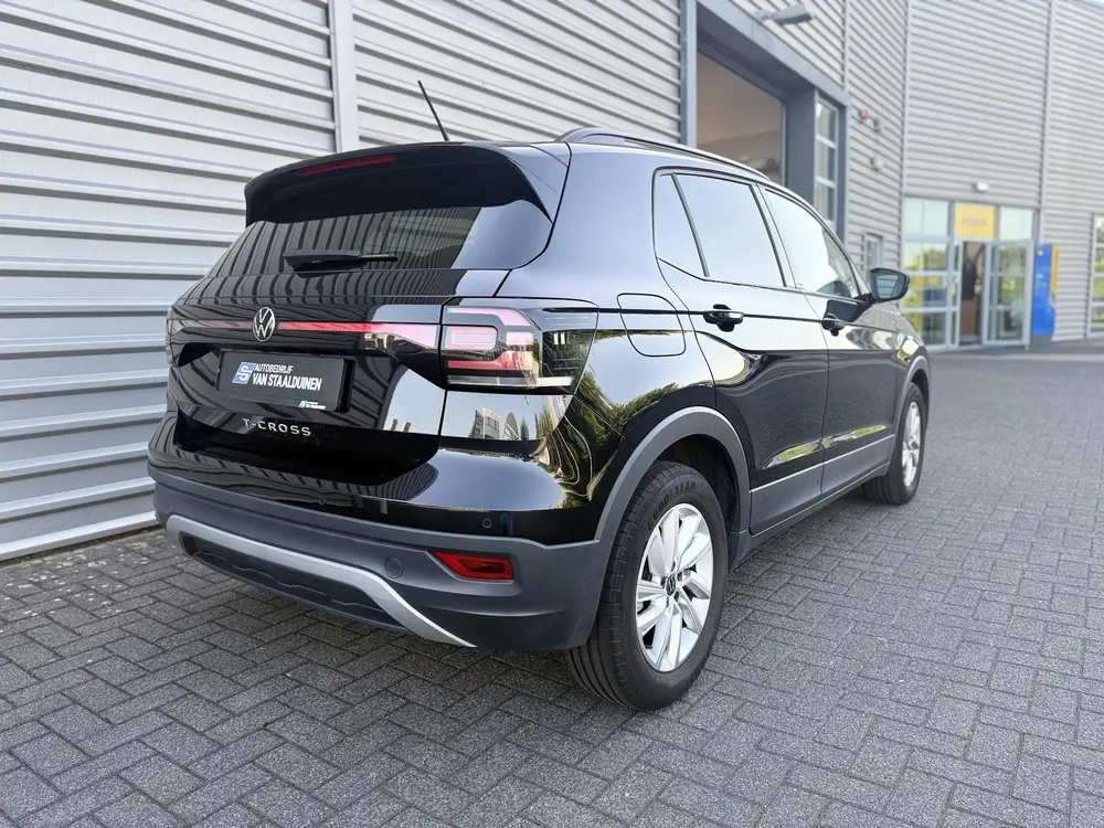 Volkswagen T-Cross 1.0 110pk TSI Style | Parkeersensoren voo uit 2023, foto 16