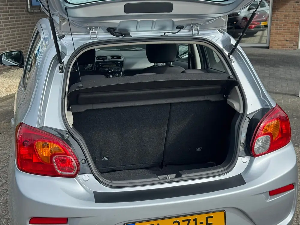 Mitsubishi Space Star 1.0 Cool+ uit 2019, foto 4