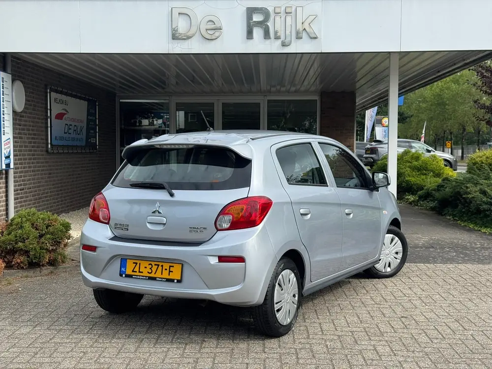 Mitsubishi Space Star 1.0 Cool+ uit 2019, foto 5