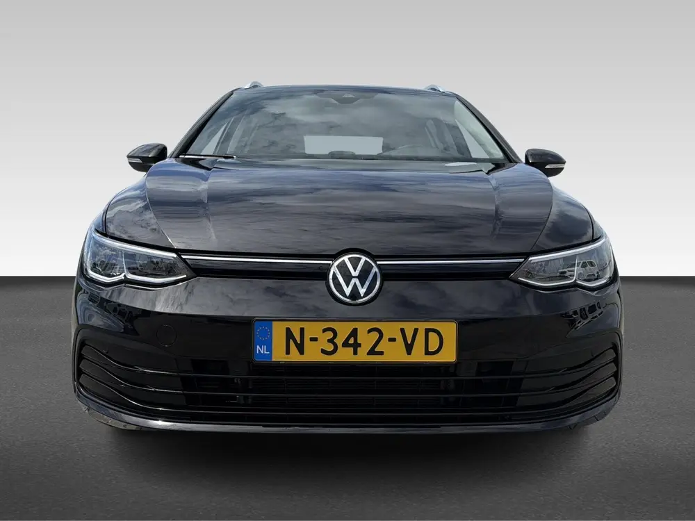 Volkswagen Golf Variant LIFE 1.0 TSI 110PK DSG NAVI 20 INCH uit 2022, foto 4