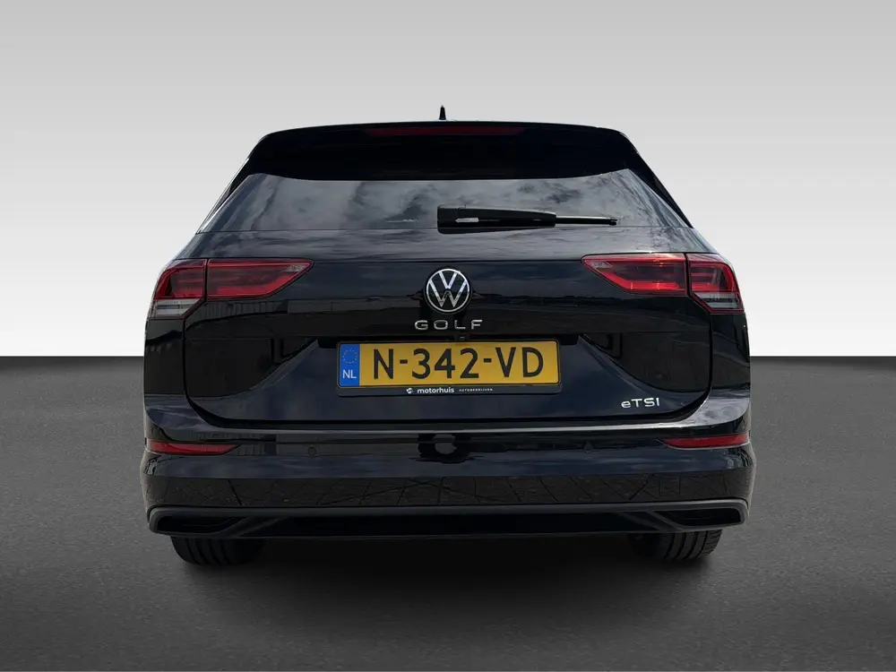 Volkswagen Golf Variant LIFE 1.0 TSI 110PK DSG NAVI 20 INCH uit 2022, foto 7
