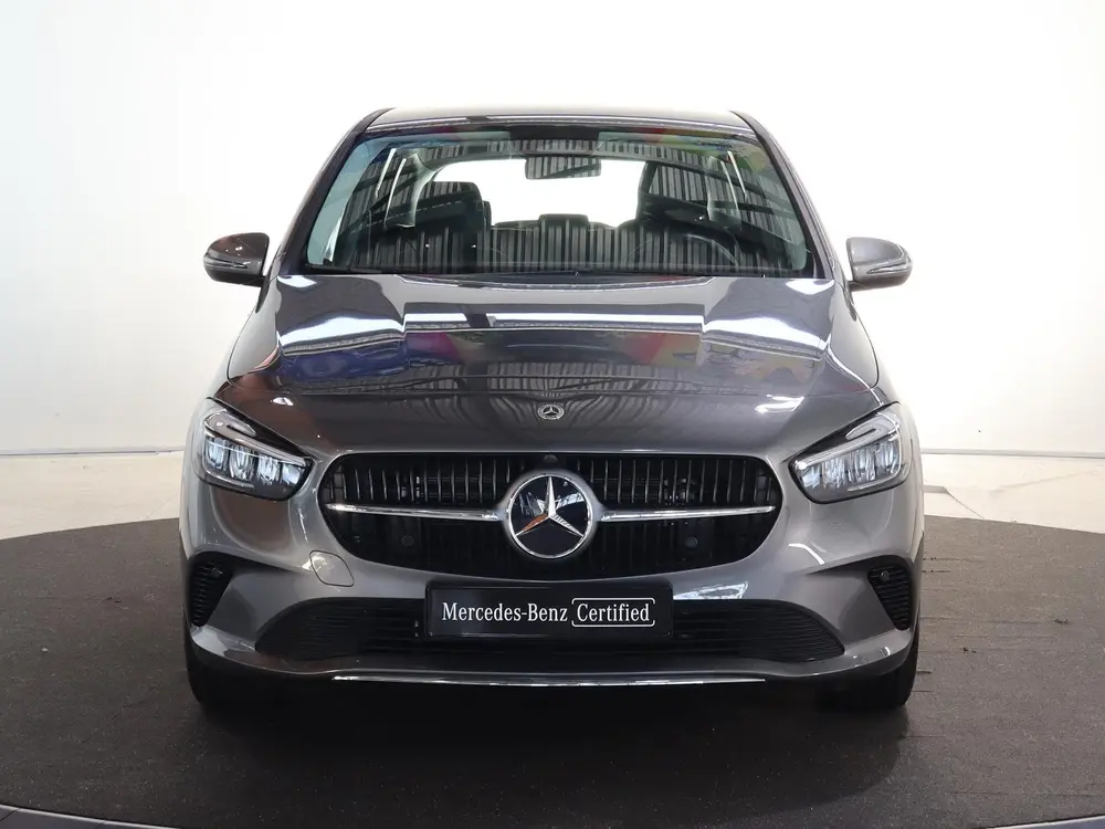 Mercedes-Benz B-Klasse 250 e Luxury Line uit 2025, foto 3