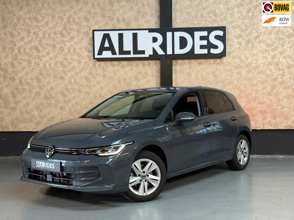 Volkswagen Golf 1.5 eTSI Life Edition | Stoel/Stuurverwarmin uit 2025
