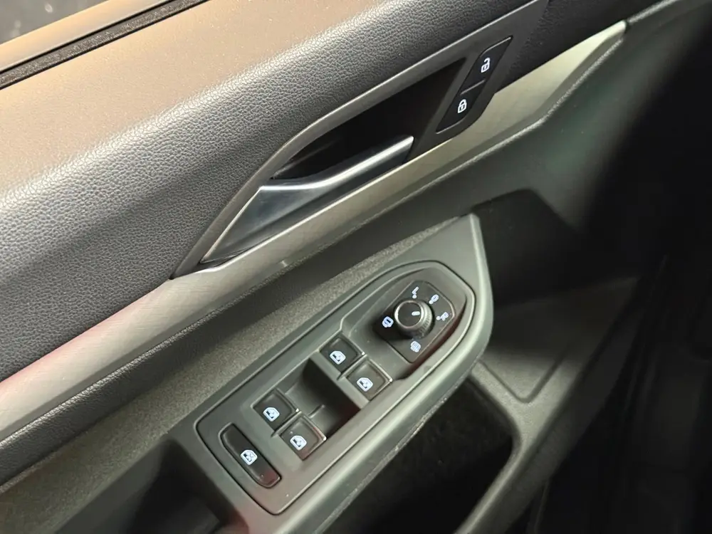 Volkswagen Golf 1.5 eTSI Life Edition | Stoel/Stuurverwarmin uit 2025, foto 13