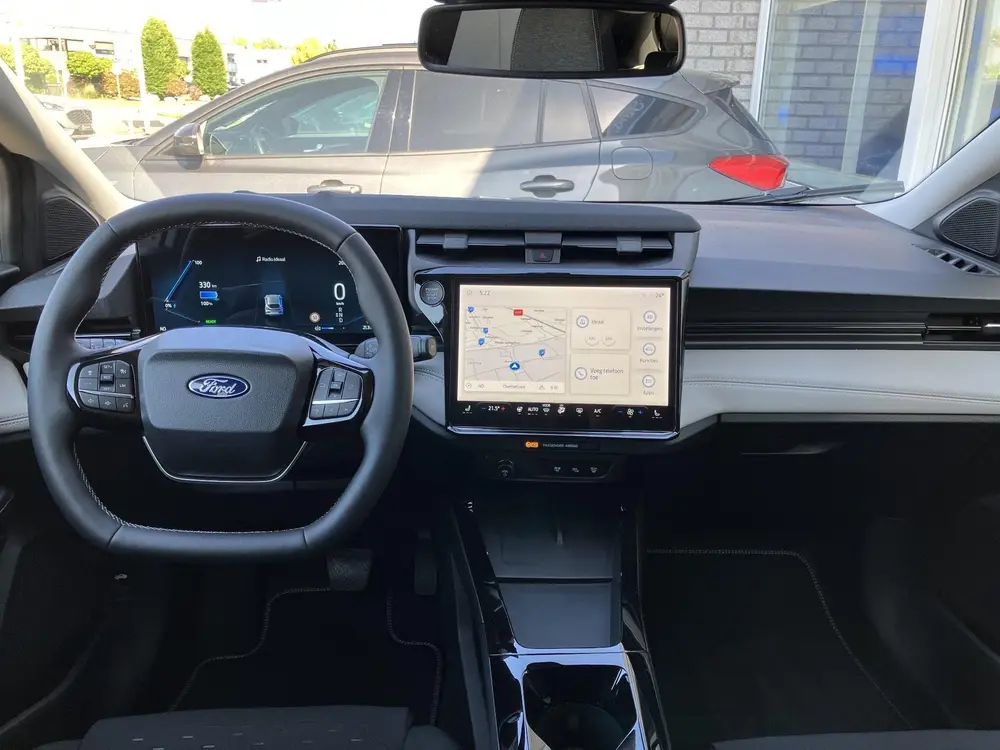 Ford Puma Gen-E 44 kWh Navigatie uit 2025, foto 11