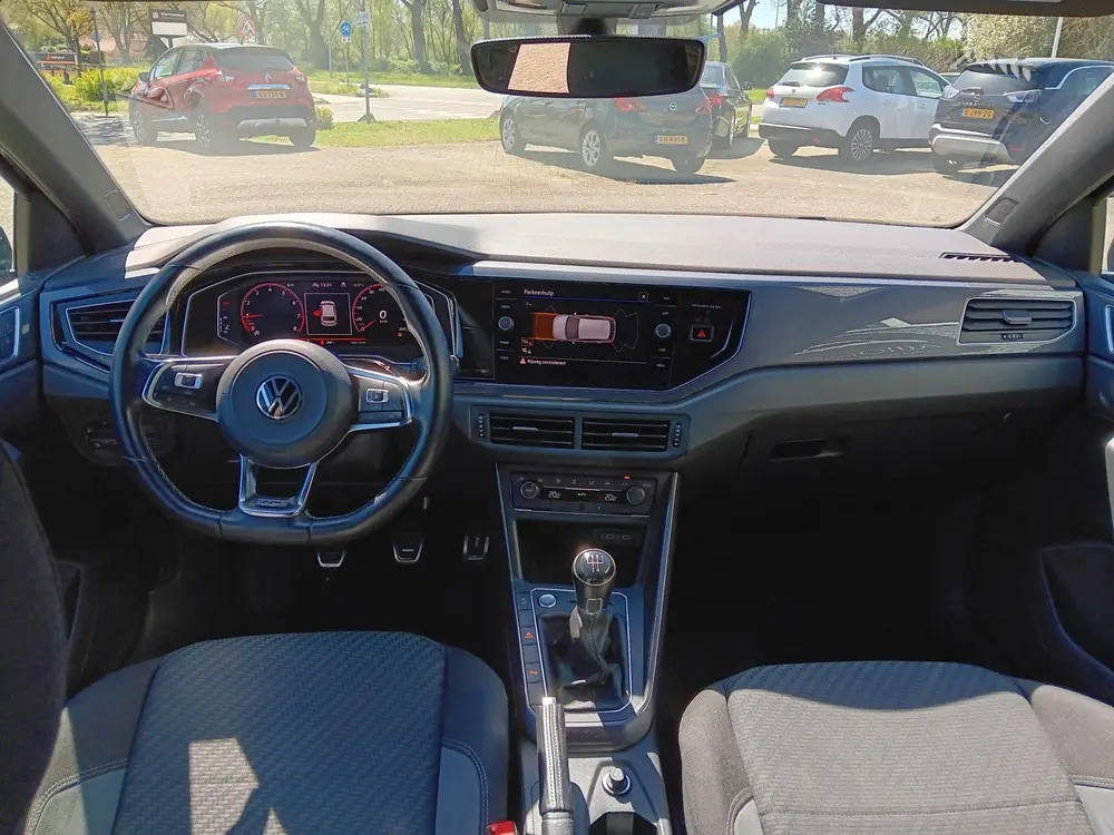 Volkswagen Polo 1.0 TSI Highline Business R-LINE 2X|VIRTUAL uit 2021, foto 2