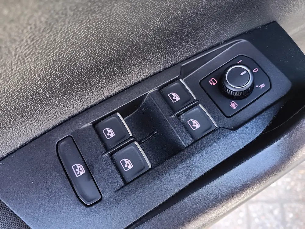 Volkswagen Polo 1.0 TSI Highline Business R-LINE 2X|VIRTUAL uit 2021, foto 20