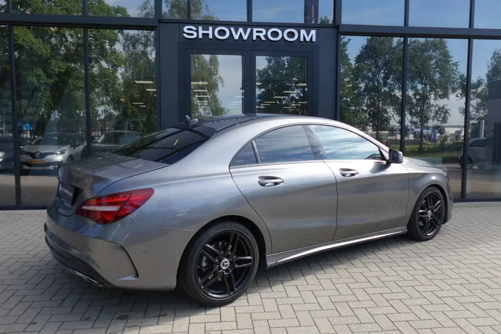 Mercedes-Benz CLA 180 Business Solution AMG STOELVERW uit 2019, foto 12